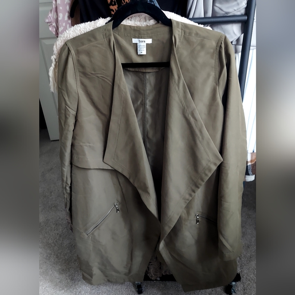 Bar III Women's Olive Trench Jacket SZ M - Picture 3 of 4